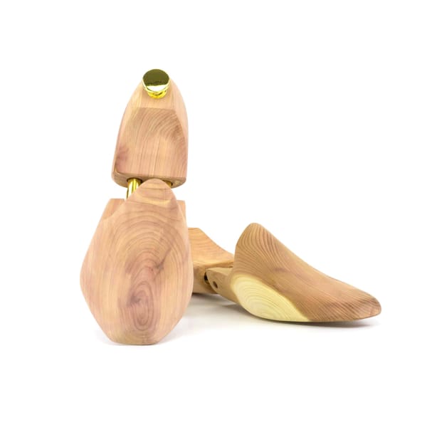 Cedar Shoe Tree