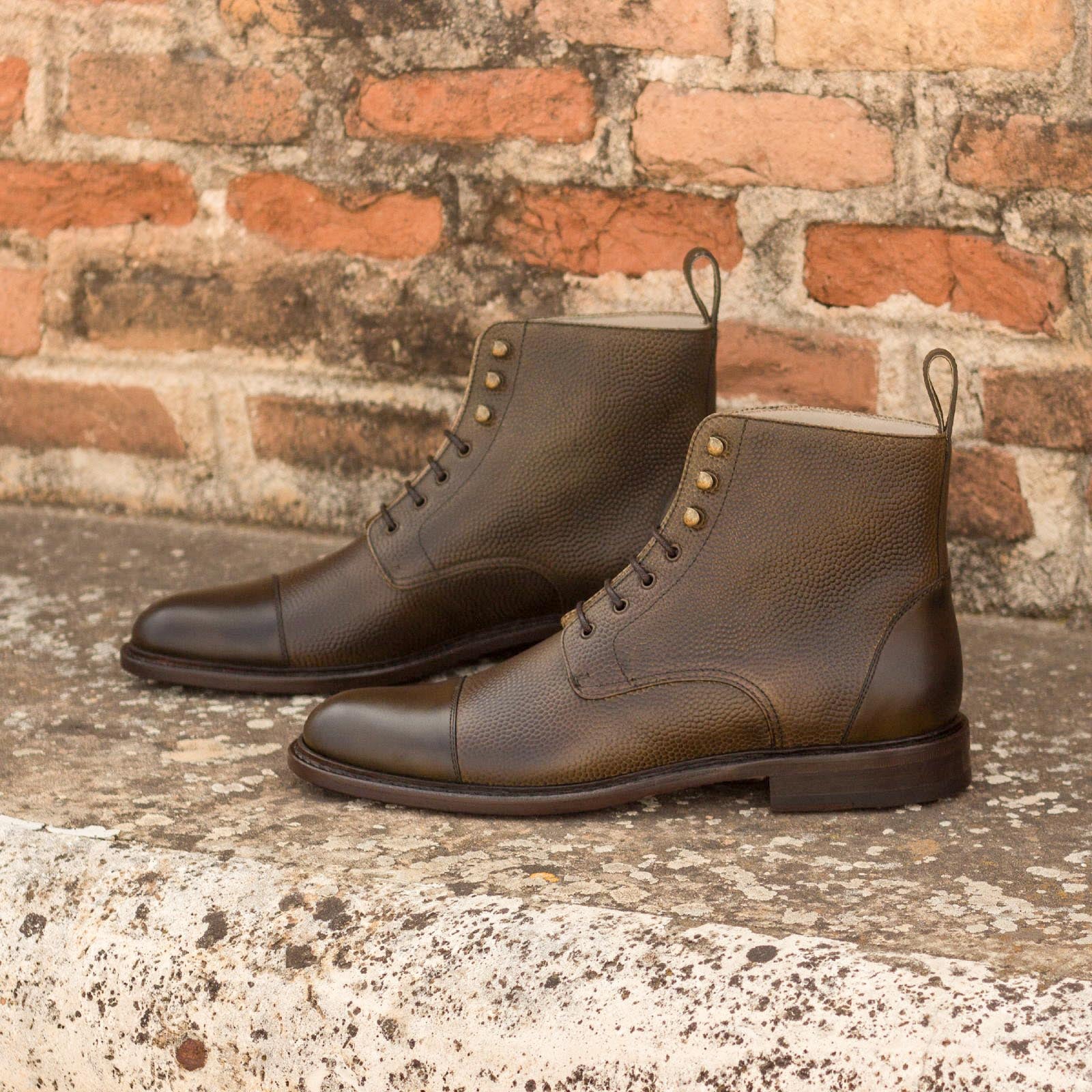 Women's Lace Up Captoe Boot