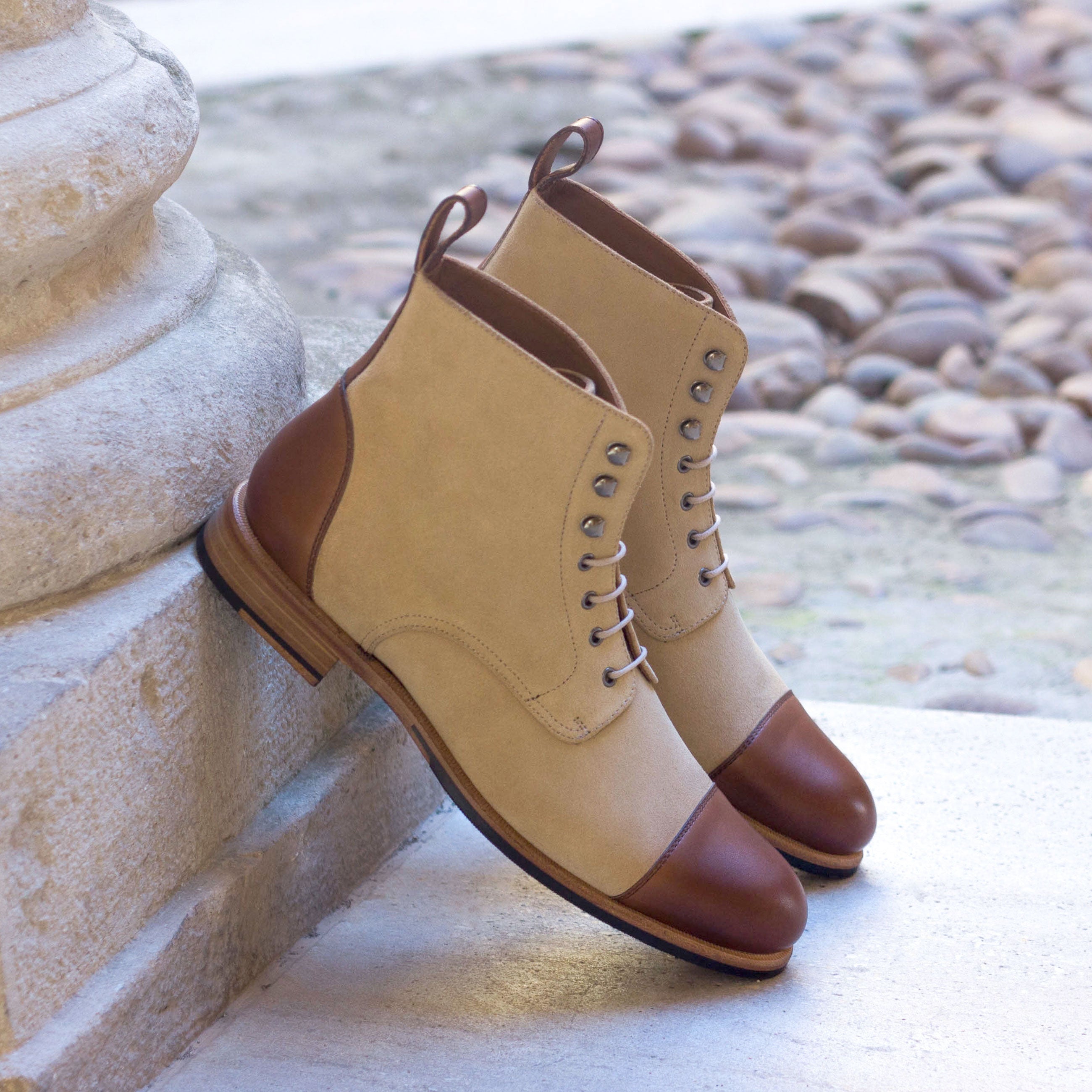 Women's Lace Up Captoe Boot